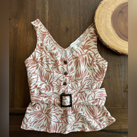 Cute Crop top bundle misc brands for vacation size small - Picture 4 of 9